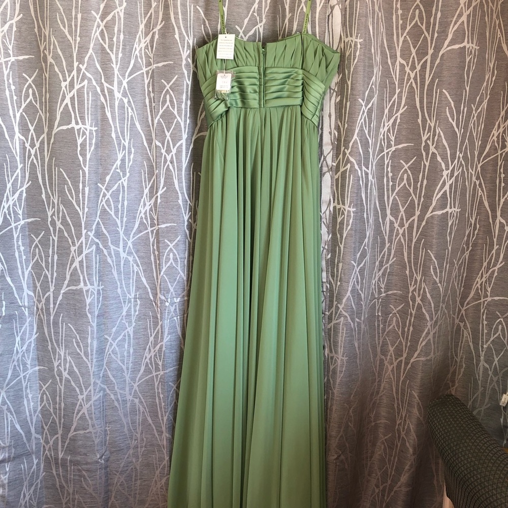 Prom Dress - Picture 2 of 3
